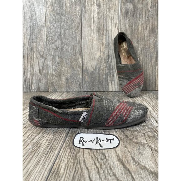 Toms Shoes - TOMS Slip On Slippers Fleece Woven Women size 7